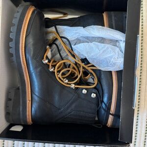 Black Size 7 Marc Fisher LTD  Izzie Shearling-Lined Leather Work Boots